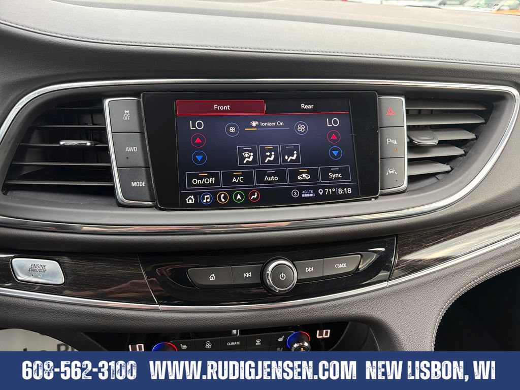 Used 2021 Buick Enclave Avenir w/ Avenir Technology Package AWD/4WD image 18