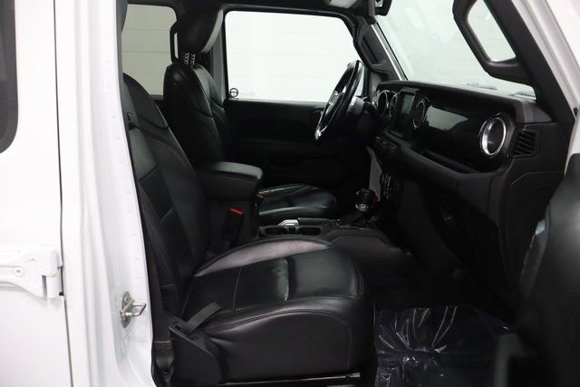 Used 2020 Jeep Wrangler Unlimited Sahara image 14