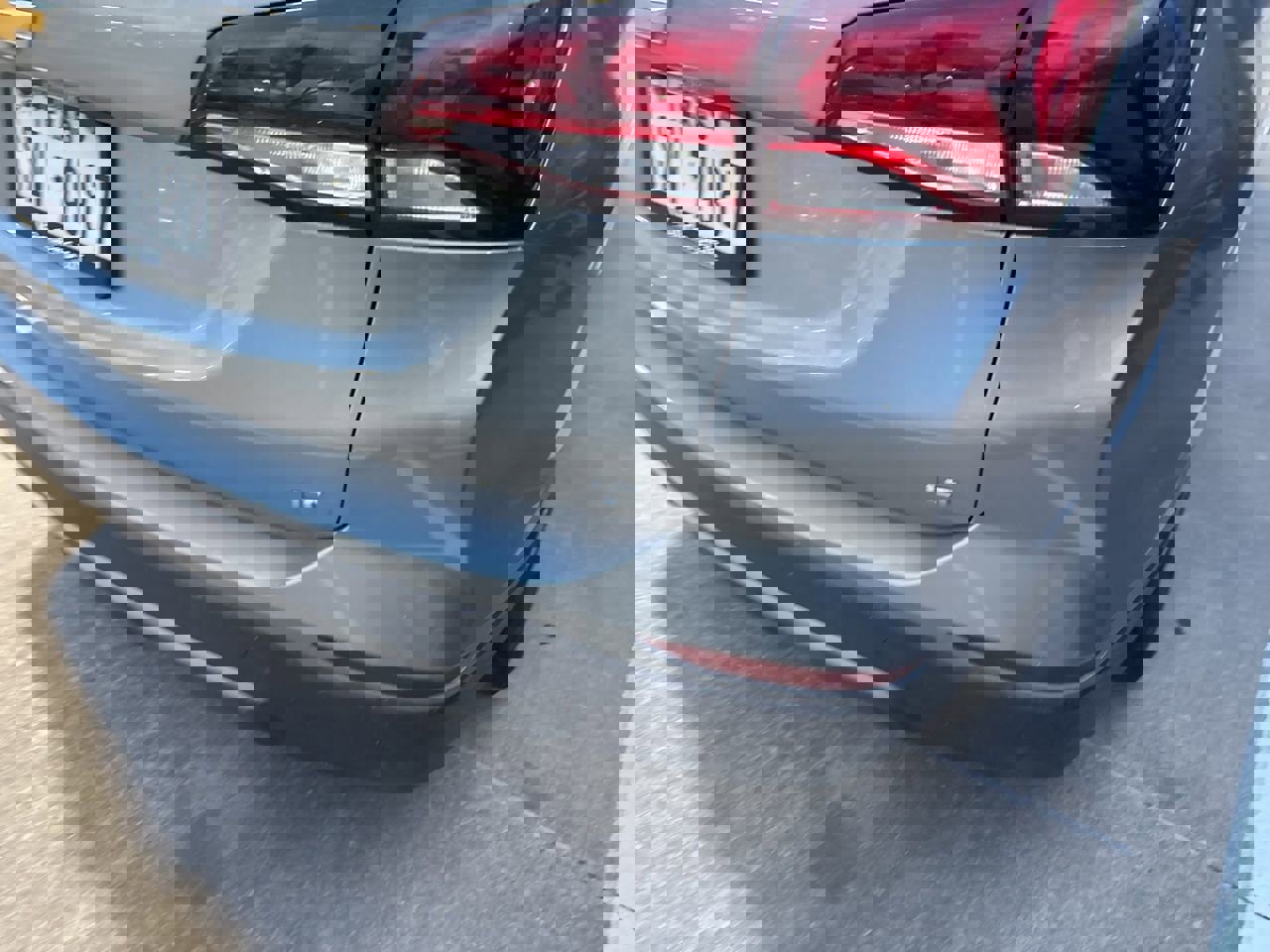 Used 2023 Chevrolet Equinox LT image 5