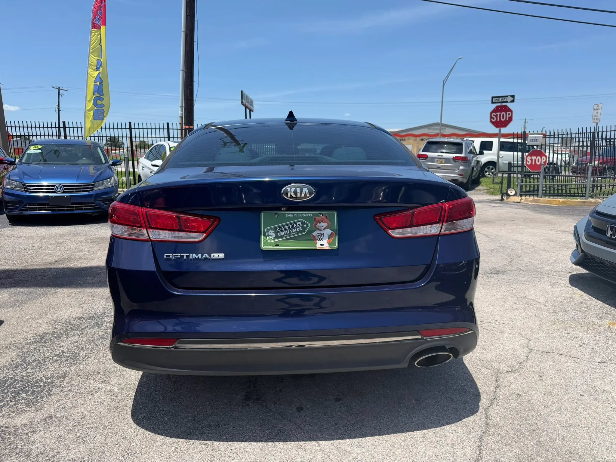 Used 2017 Kia Optima LX w/ Driver Convenience Package FWD image 5
