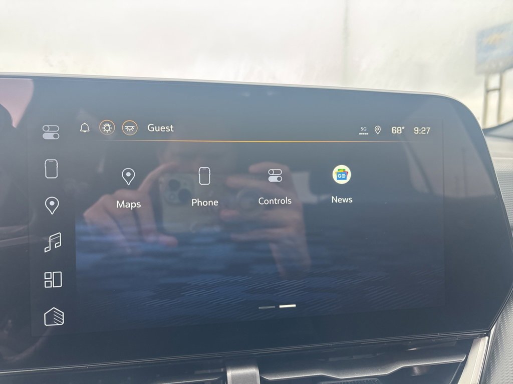 New 2026 Chevrolet Equinox LT w/ Midnight Edition image 15