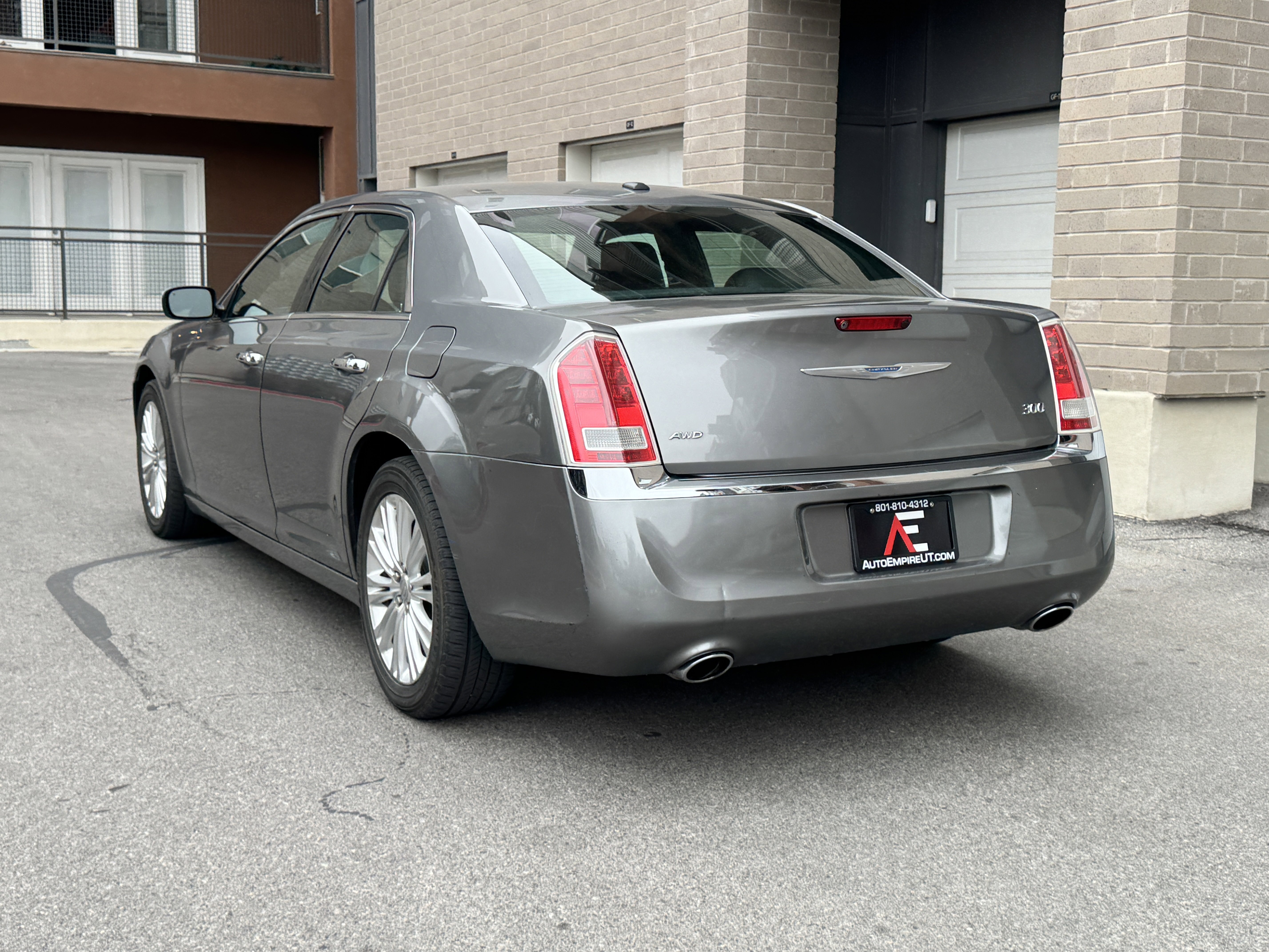Used 2012 Chrysler 300 Limited AWD/4WD image 3