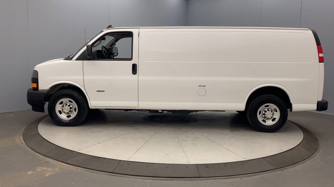 Used 2021 Chevrolet Express 2500 Extended w/ Driver Convenience Package RWD image 2