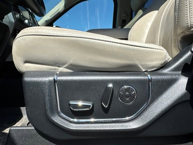 Used 2019 Ford Expedition Max Platinum AWD/4WD image 22