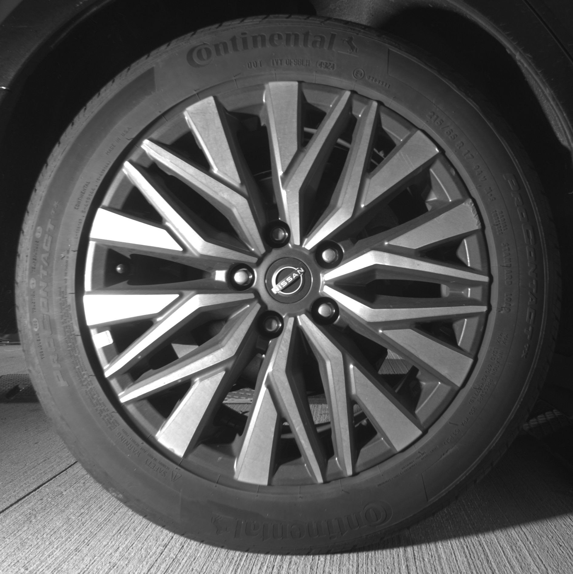 Used 2025 Nissan Altima 2.5 SV FWD image 15