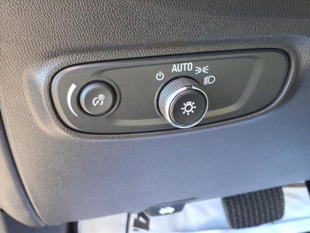 Used 2024 Chevrolet Equinox LT image 15