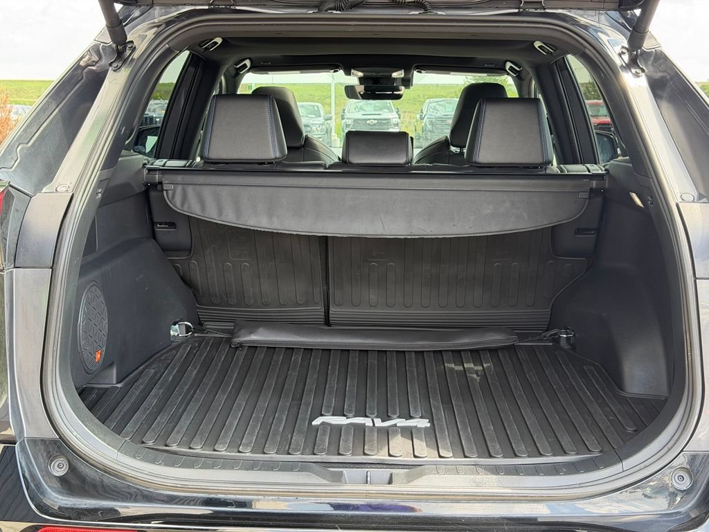 Used 2024 Toyota RAV4 XSE w/ Advanced Technology Package AWD/4WD image 9