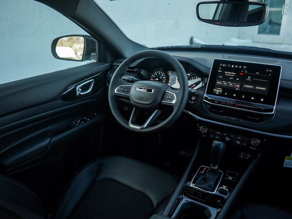 New 2026 Jeep Compass Latitude AWD/4WD image 15