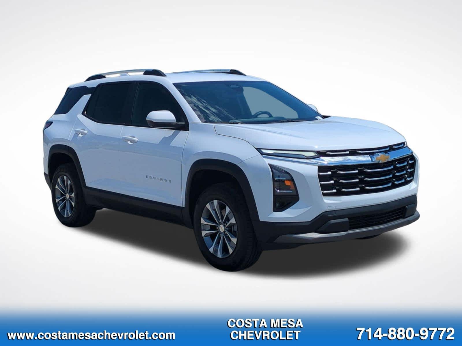 Used 2025 Chevrolet Equinox LT w/ Convenience Package II FWD image 3