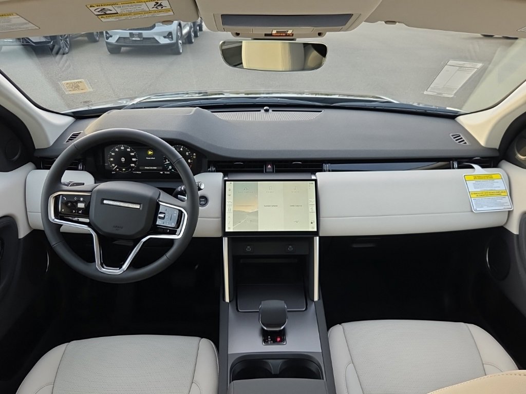 New 2025 Land Rover Discovery Sport S image 22