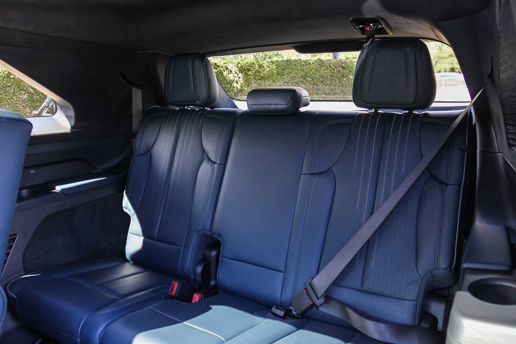 Used 2025 Cadillac Escalade IQ Sport 2 image 18