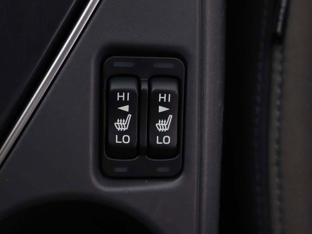 Used 2025 Subaru Crosstrek 2.0i Premium image 47