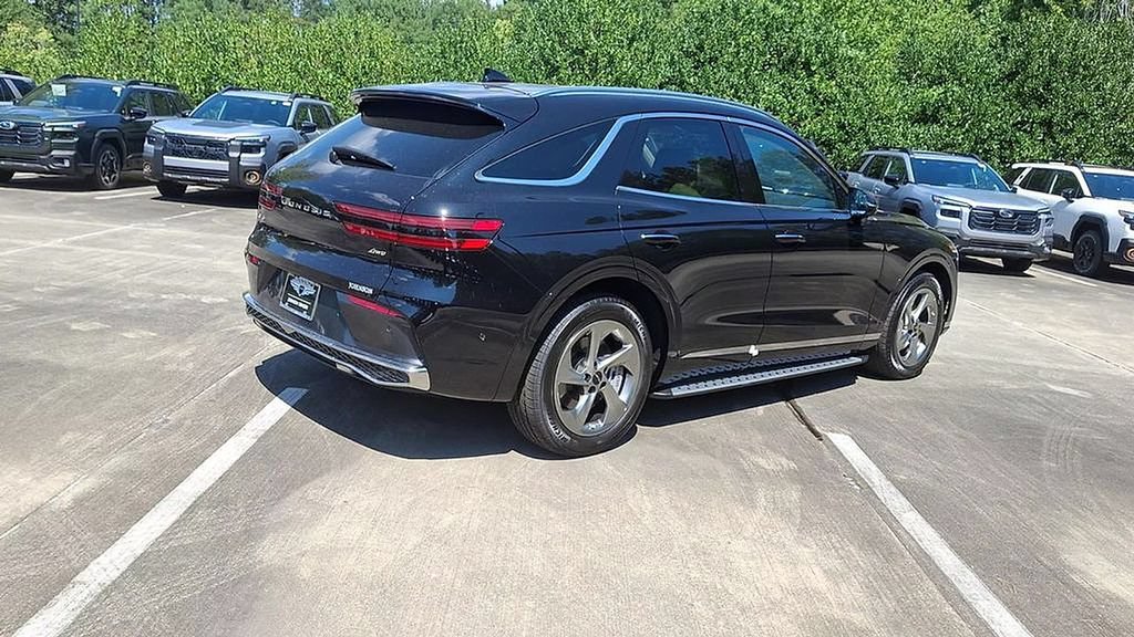 New 2026 Genesis GV70 2.5T Advanced AWD/4WD image 3