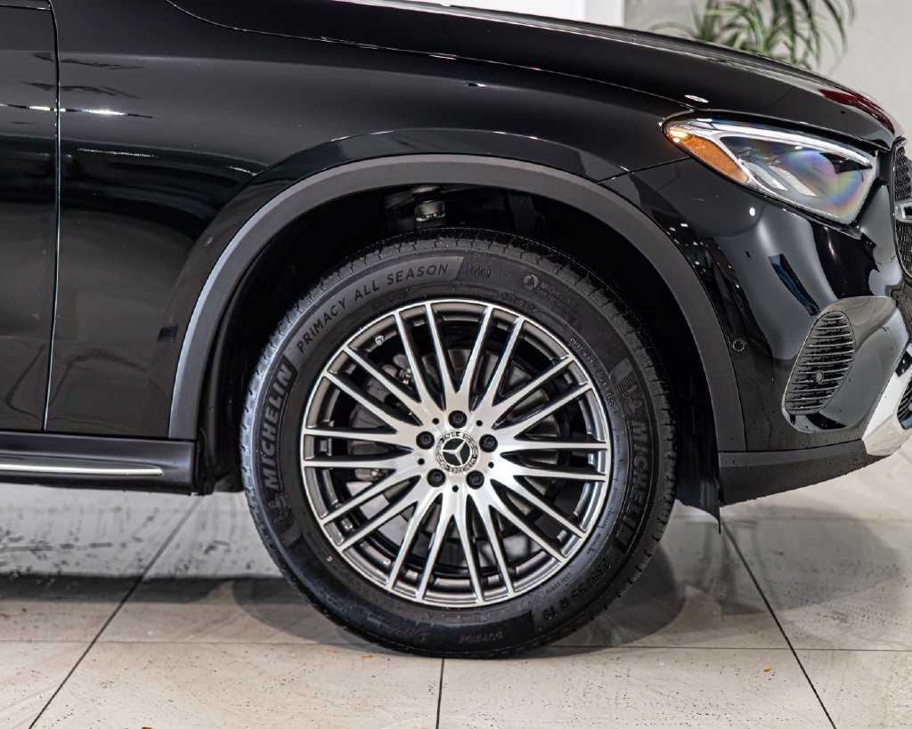 Used 2026 Mercedes-Benz GLC 300 4MATIC image 10