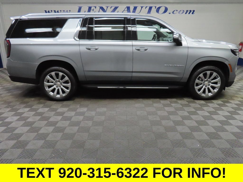 Used 2025 Chevrolet Suburban Premier AWD/4WD image 2