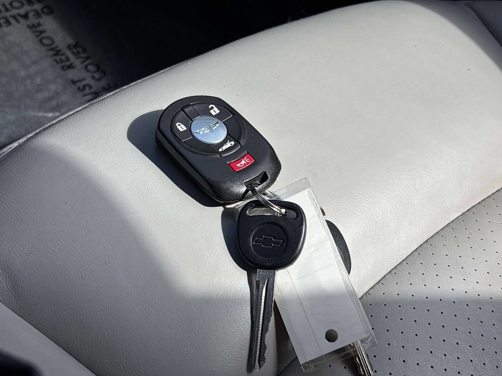 Used 2006 Chevrolet Corvette Convertible w/ Preferred Equipment Group RWD image 29