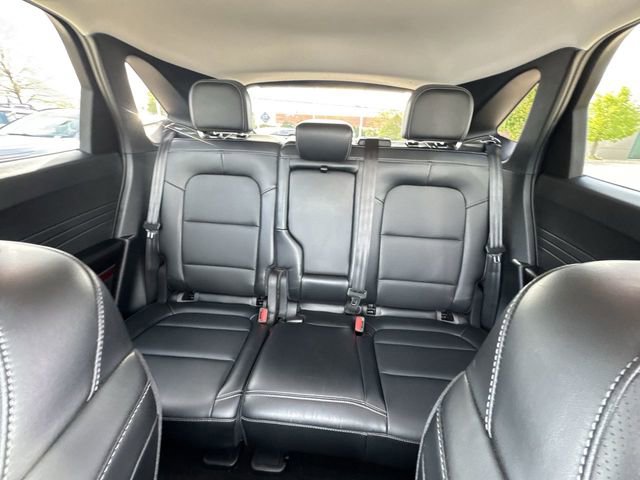 Used 2025 Ford Escape Platinum AWD/4WD image 24
