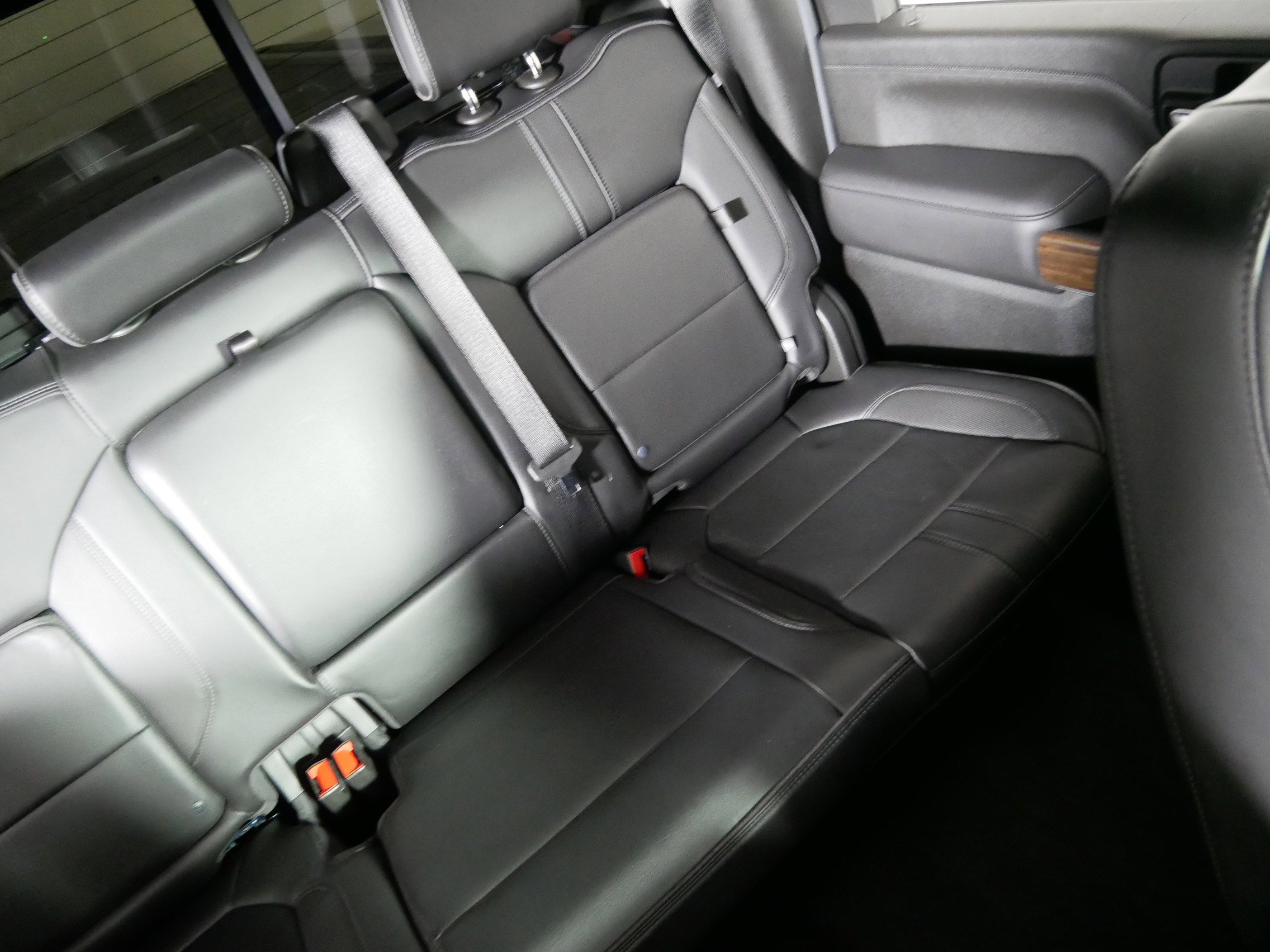 Used 2022 Chevrolet Silverado 3500 High Country image 14