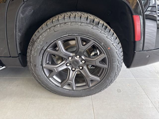 New 2026 Jeep Grand Wagoneer 4WD image 14