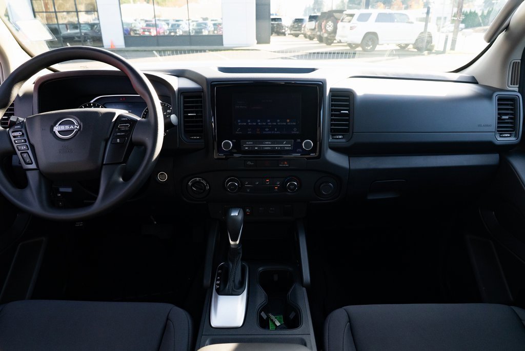 Used 2023 Nissan Frontier S w/ Technology Package image 8