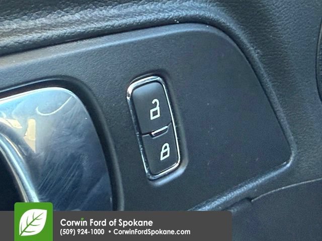 Used 2018 Ford Mustang GT Premium RWD image 19