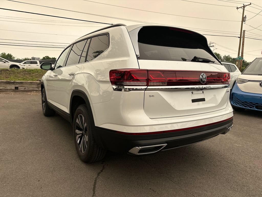 New 2026 Volkswagen Atlas SE AWD/4WD image 2