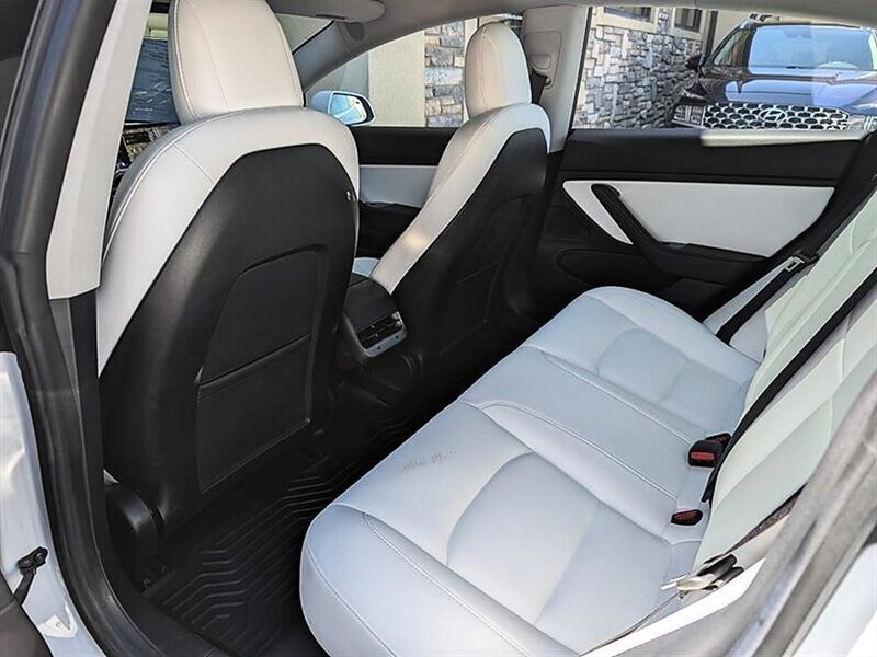 Used 2019 Tesla Model 3 Long Range AWD/4WD image 23