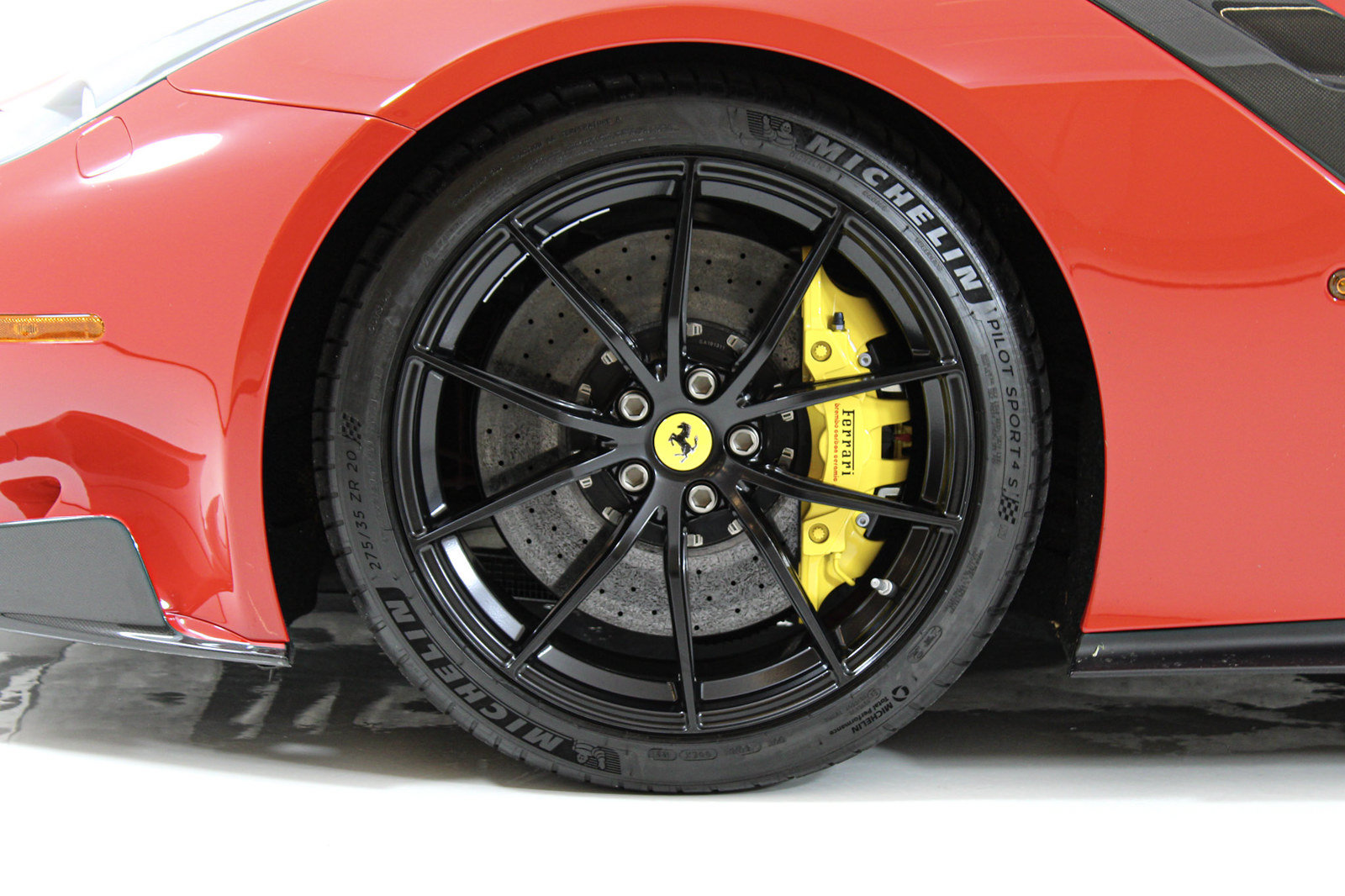 Used 2017 Ferrari F12tdf RWD image 15
