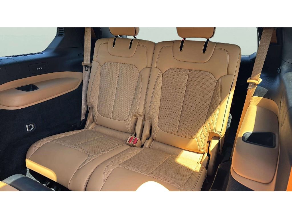 Used 2024 Jeep Grand Cherokee L Summit AWD/4WD image 14