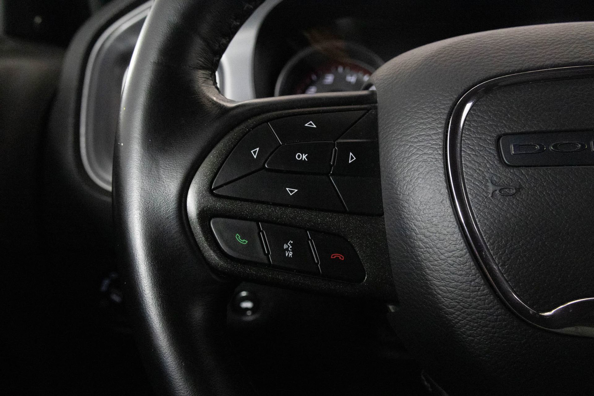 Used 2023 Dodge Charger SXT image 28