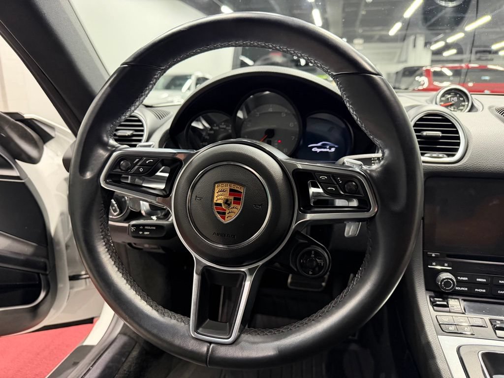 Used 2019 Porsche 718 Cayman S RWD image 34