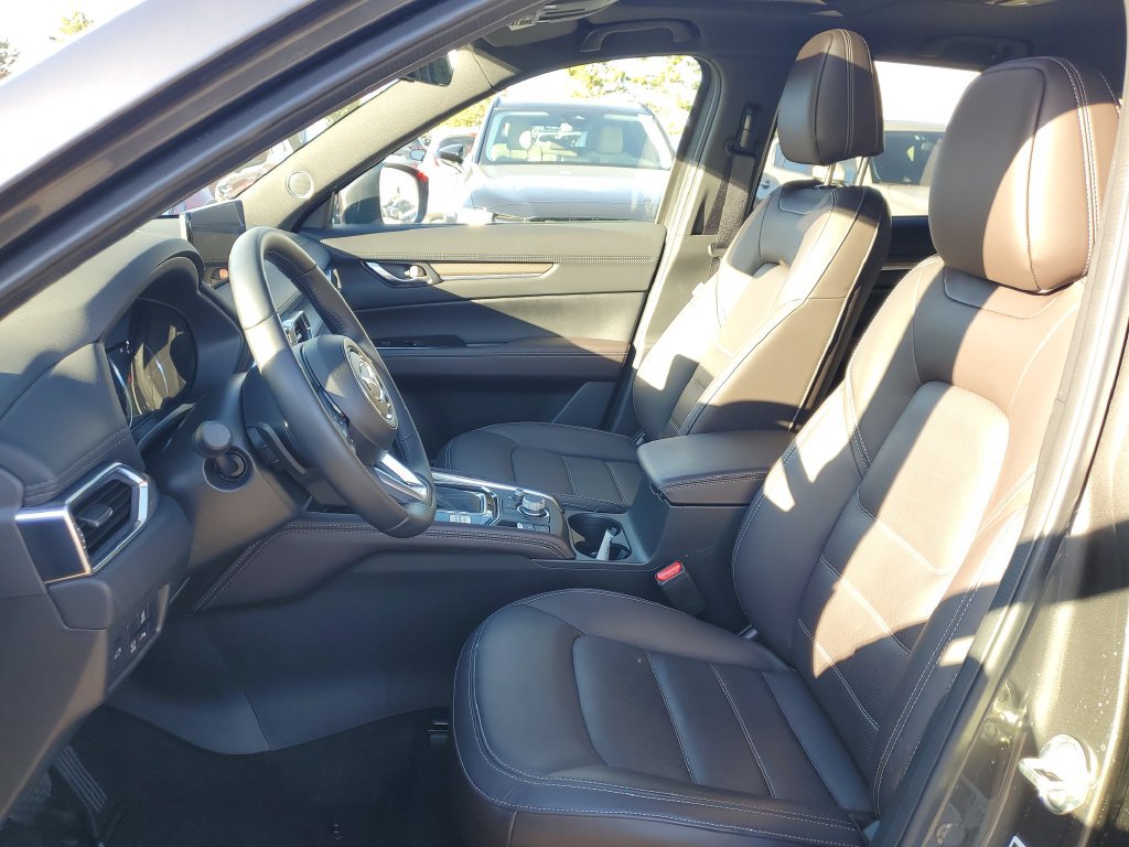 Certified 2025 MAZDA CX-5 Signature AWD/4WD image 11
