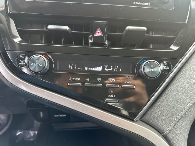 Used 2024 Toyota Camry SE w/ Convenience Package image 38