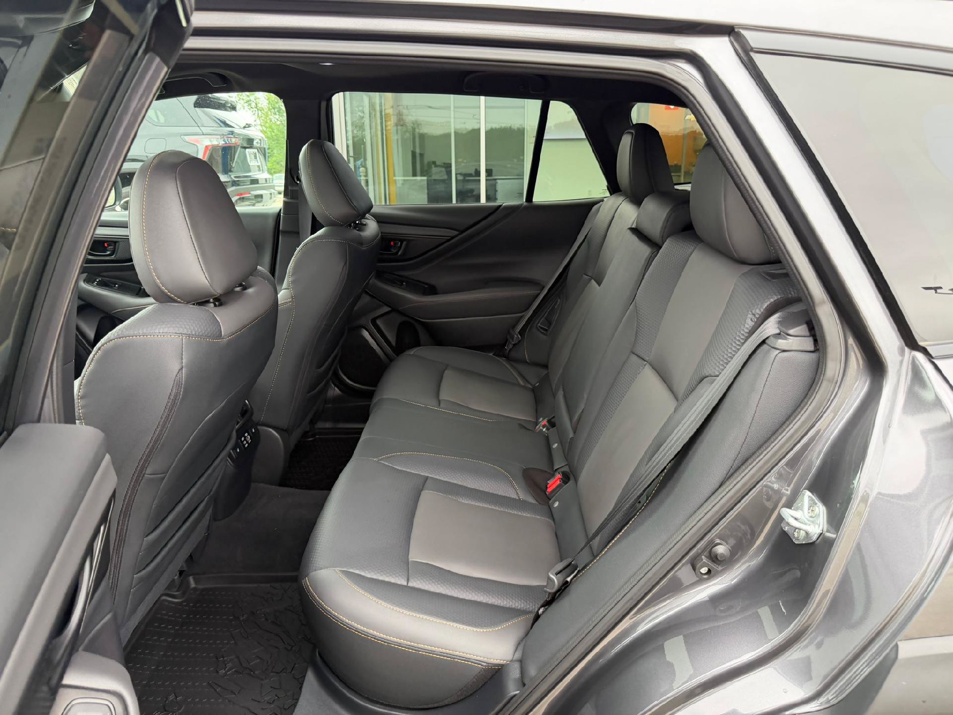 Used 2024 Subaru Outback Wilderness AWD/4WD image 19