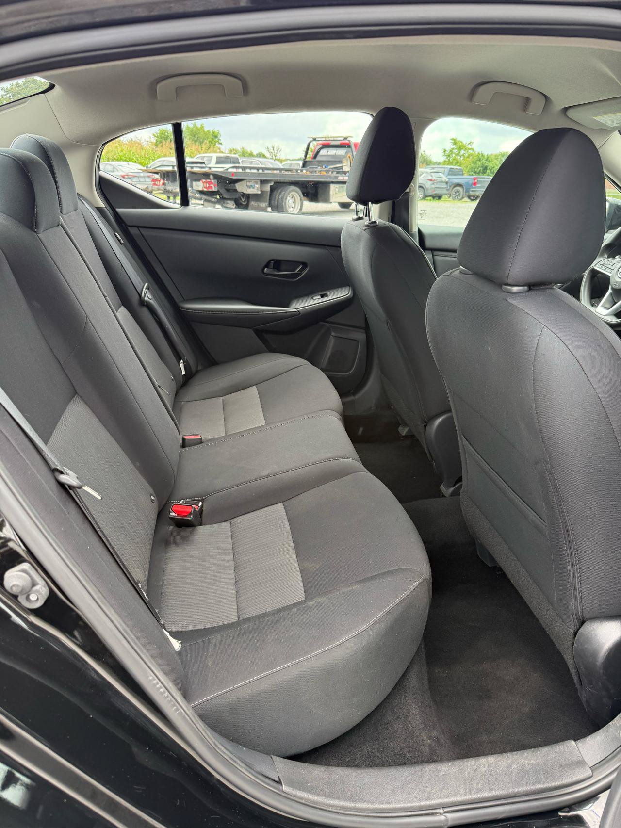 Used 2024 Nissan Sentra SV FWD image 11