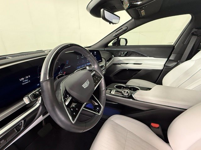 Used 2024 Cadillac Lyriq Luxury RWD image 18