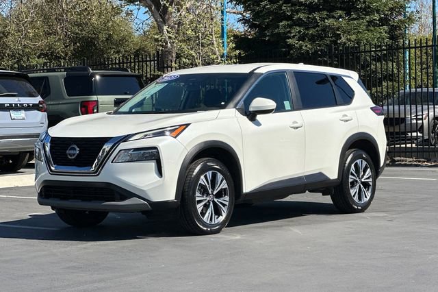 Used 2023 Nissan Rogue SV image 7