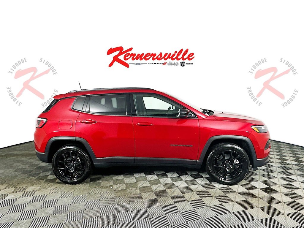 New 2026 Jeep Compass Latitude w/ Quick Order Package 29K image 8