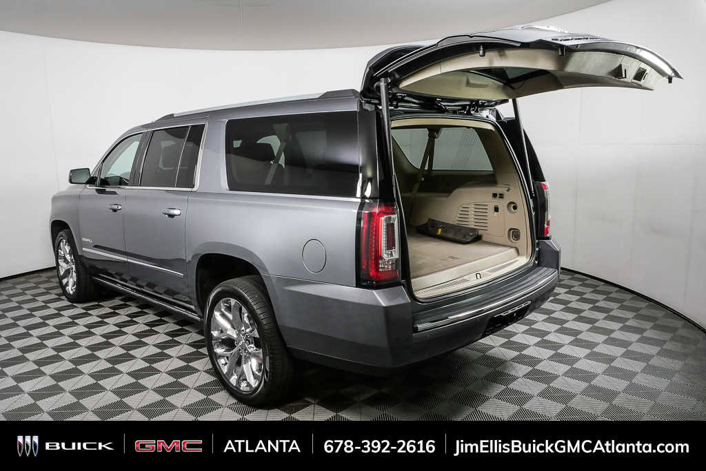 Used 2020 GMC Yukon XL Denali w/ Denali Premium Package RWD image 36