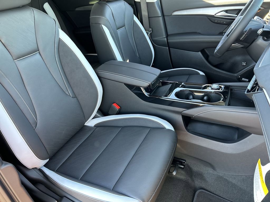 New 2026 Buick Envision Sport Touring image 29