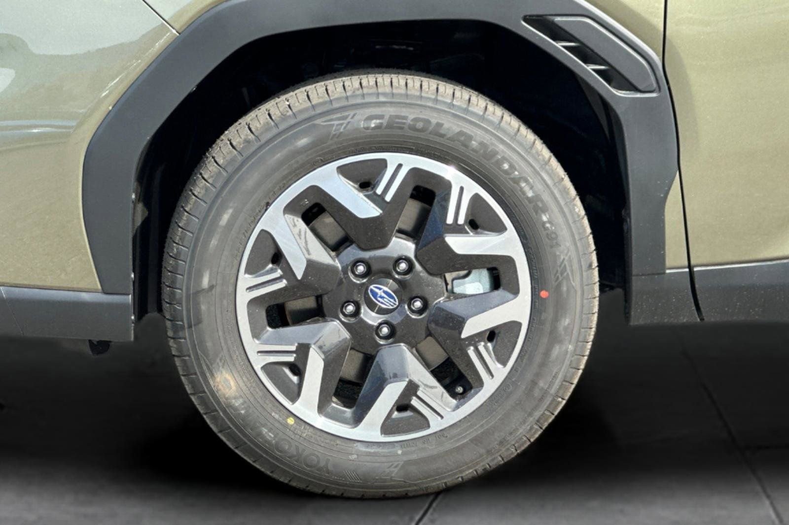 New 2026 Subaru Forester Premium AWD/4WD image 33