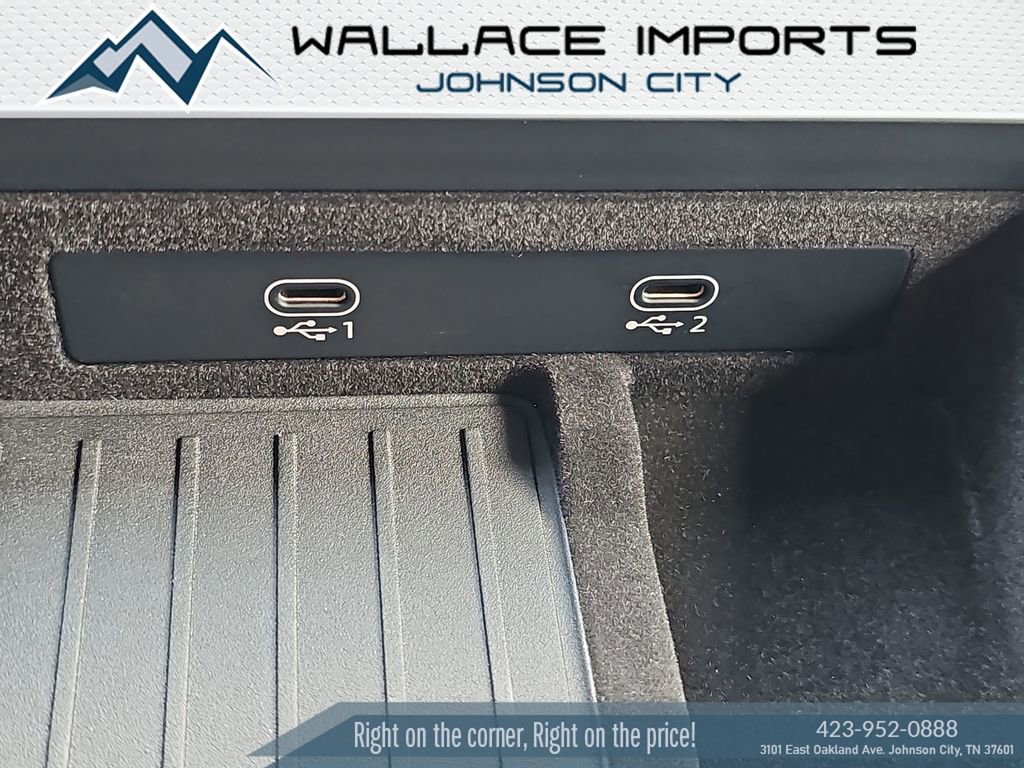 Used 2025 Audi SQ7 Premium Plus image 39