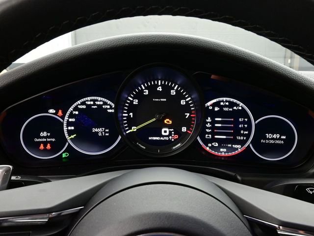 Certified 2023 Porsche Panamera 4 image 9