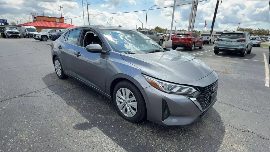 Used 2024 Nissan Sentra S FWD image 2