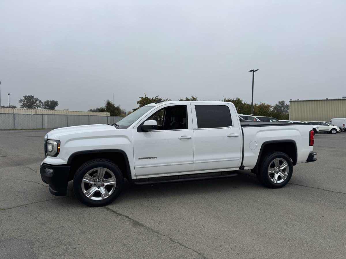 Used 2018 GMC Sierra 1500 SLE w/ SLE Value Package image 6