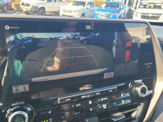 Used 2021 Toyota Highlander Limited image 22