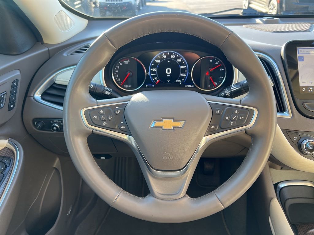 Used 2024 Chevrolet Malibu LT image 16