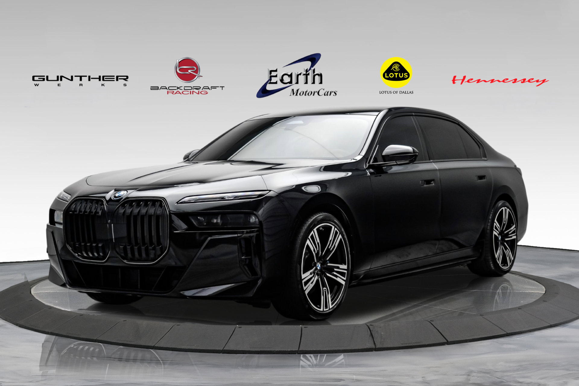 Used 2025 BMW i7 xDrive60 w/ Executive Package AWD/4WD image 1