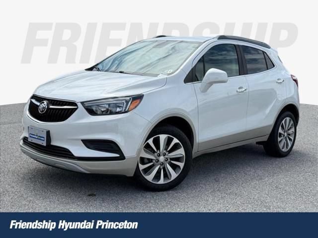 Used 2020 Buick Encore Preferred AWD/4WD image 1