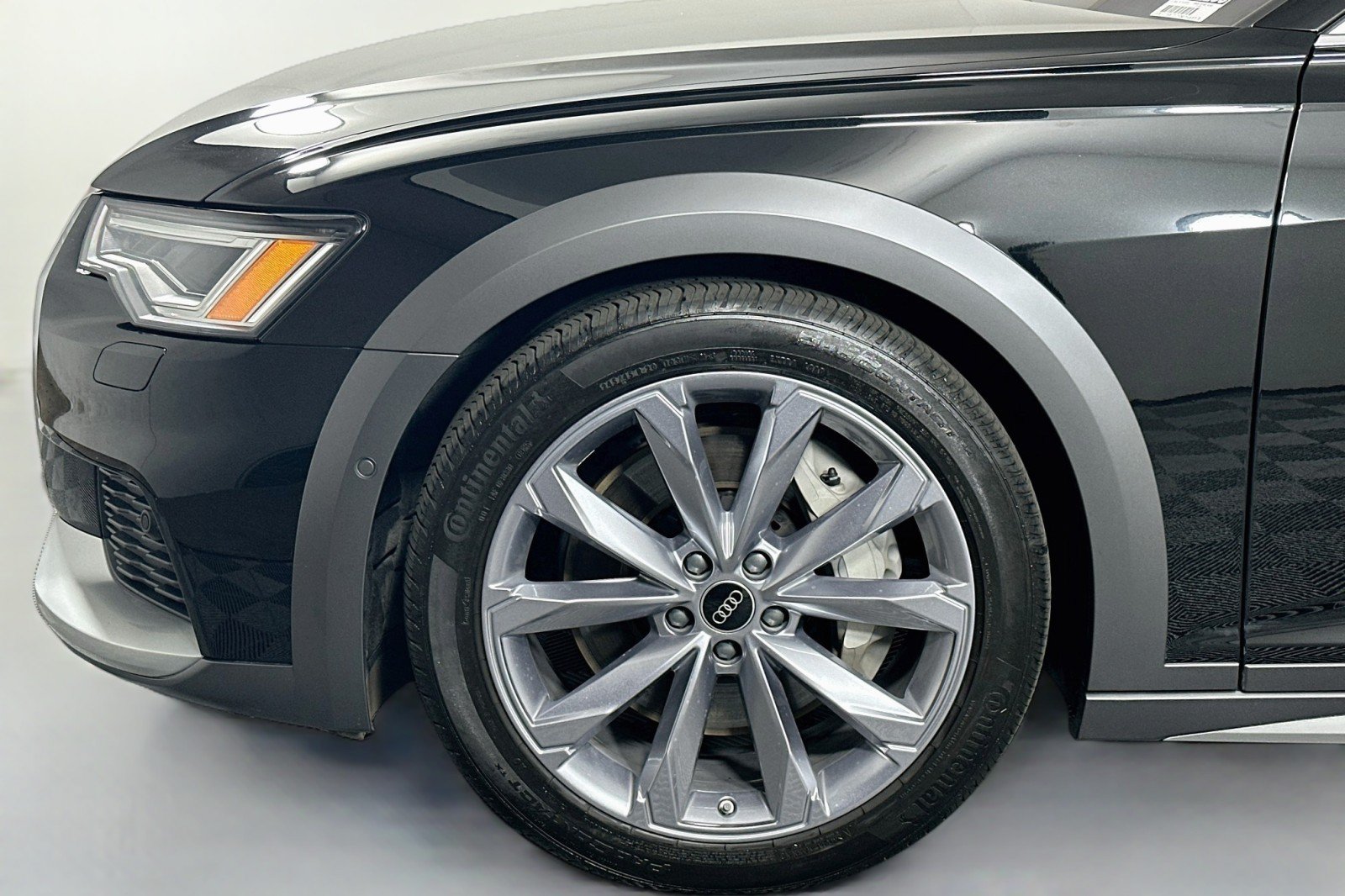 Used 2025 Audi A6 Premium Plus w/ Driver Assistance Package AWD/4WD image 12